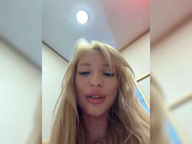 Cristi-Candy webcam
