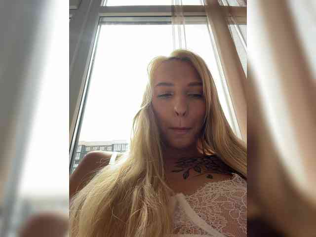 EwaBrown Sex Cam Show