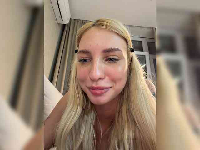 EwaBrown Sex Cam Show