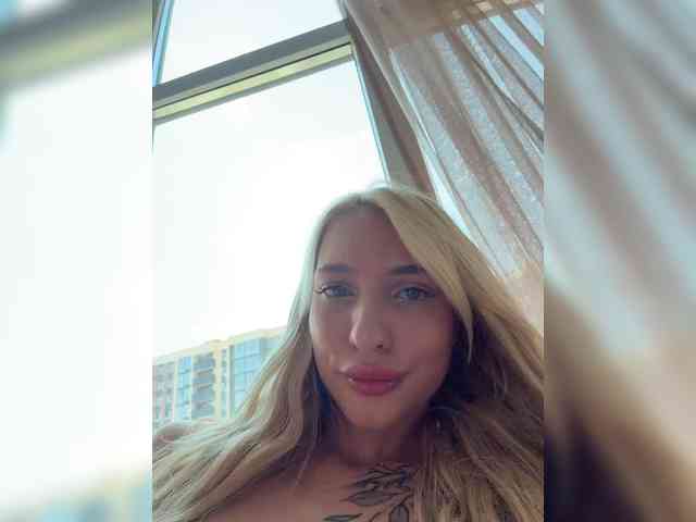 EwaBrown Sex Cam Show