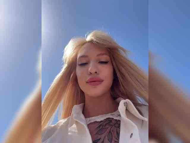 Cristi-Candy webcam