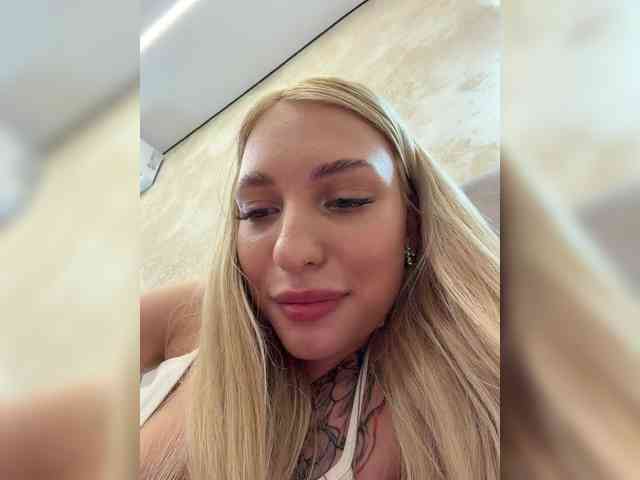 Cristi-Candy webcam
