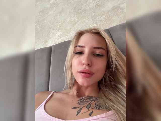 Cristi-Candy webcam