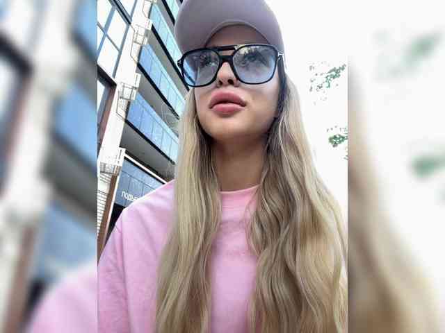 Cristi-Candy webcam