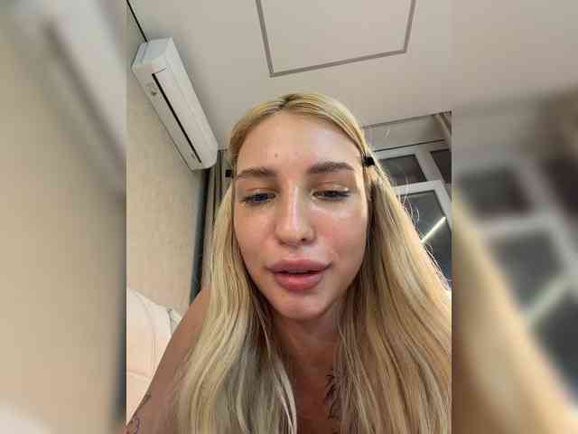 EwaBrown Sex Cam Show