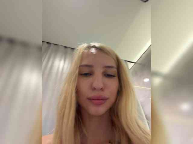 Cristi-Candy webcam