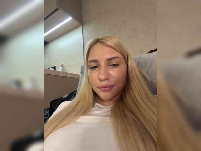 EwaBrown Sex Cam Show