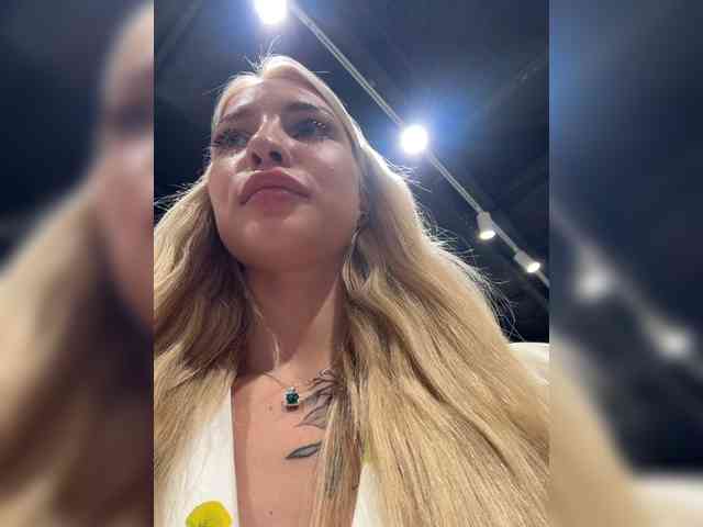 Cristi-Candy webcam