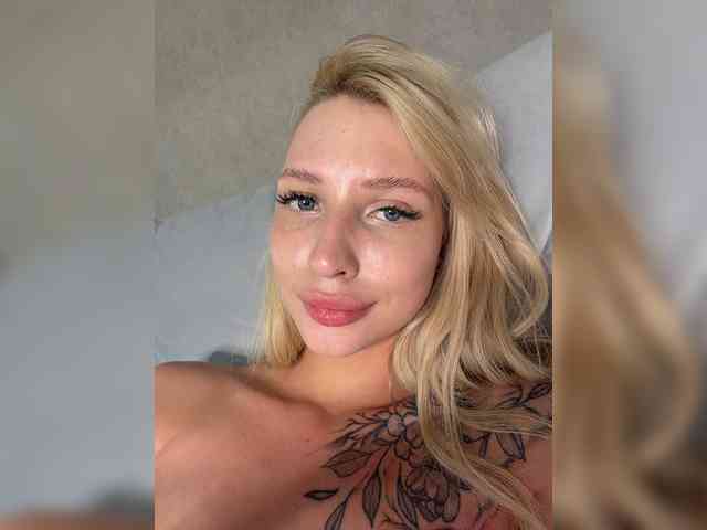 Cristi-Candy webcam