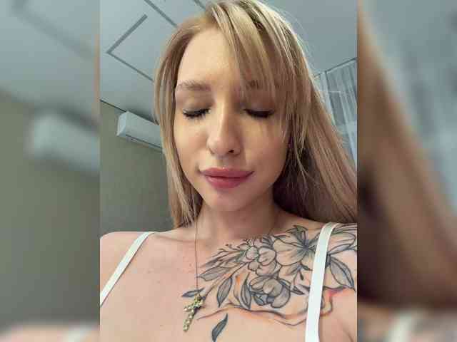 sex cam live EwaBrown