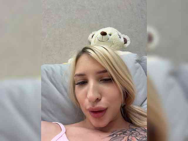 Cristi-Candy webcam