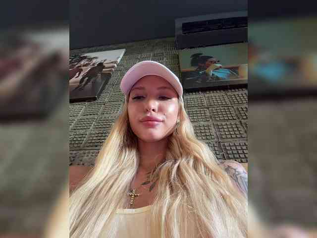 Cristi-Candy webcam