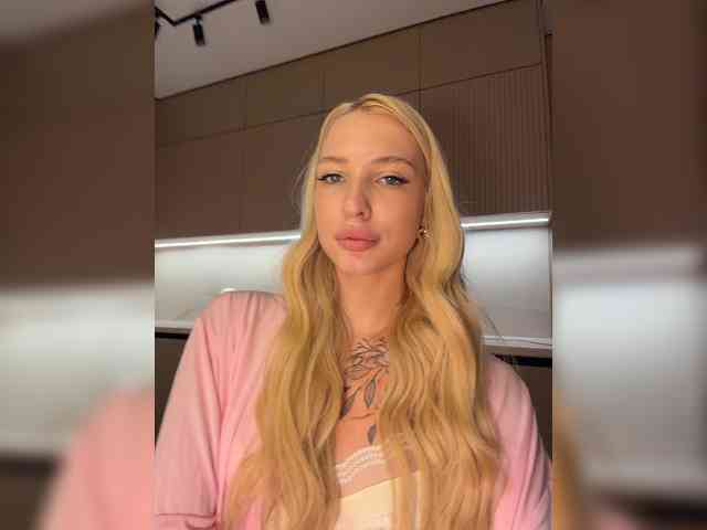 EwaBrown Sex Cam Show