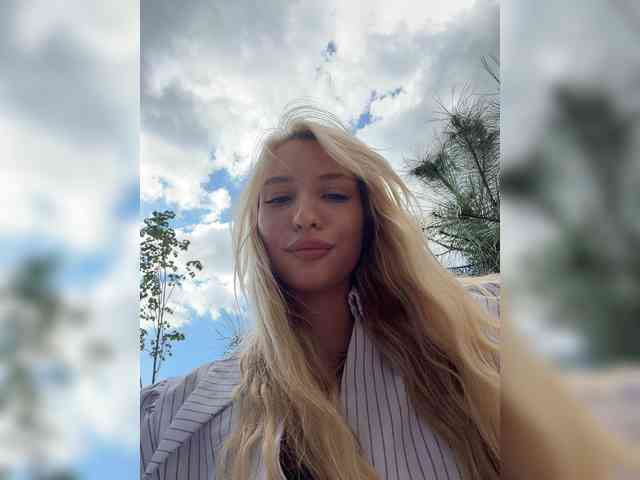 Cristi-Candy webcam