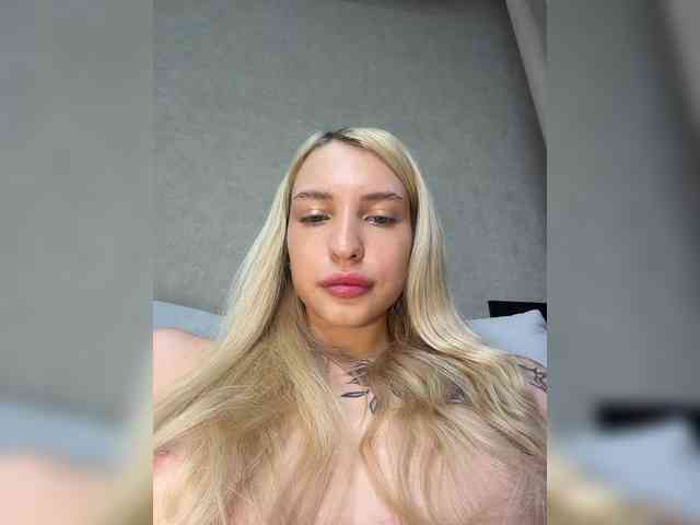 cristi-candy's live room