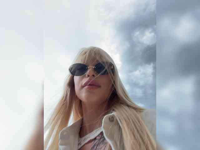 Cristi-Candy webcam