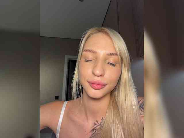 Cristi-Candy webcam