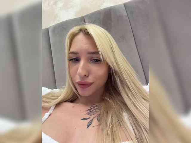 Cristi-Candy webcam