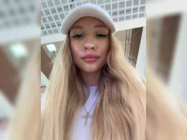 Cristi-Candy webcam