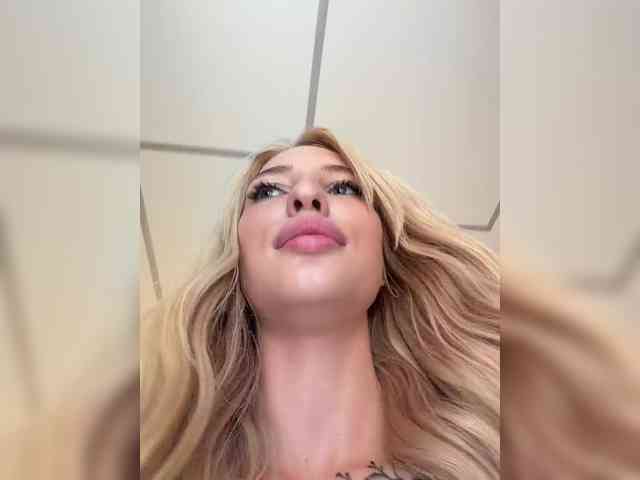 EwaBrown Sex Cam Show