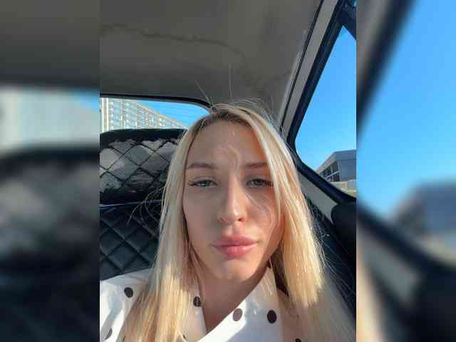 Cristi-Candy webcam