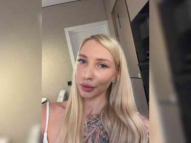 Cristi-Candy webcam