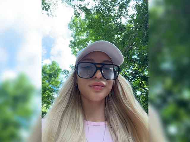 EwaBrown Live Webcam on BongaCams