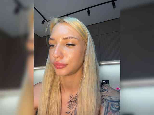 Cristi-Candy webcam