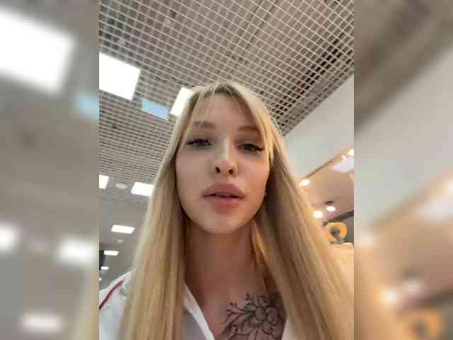 Cristi-Candy webcam