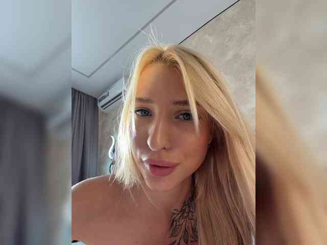Cristi-Candy webcam