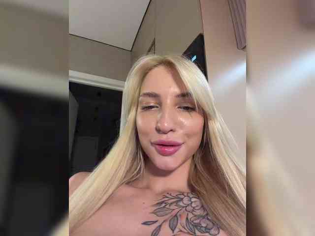 EwaBrown Sex Cam Show