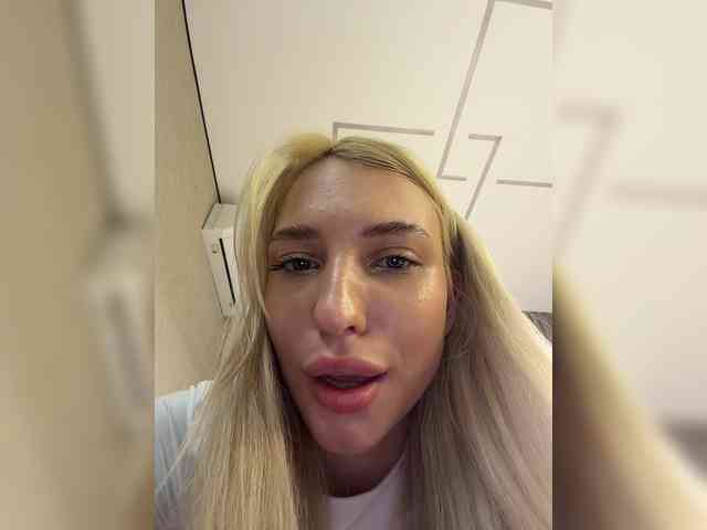 EwaBrown Sex Cam Show