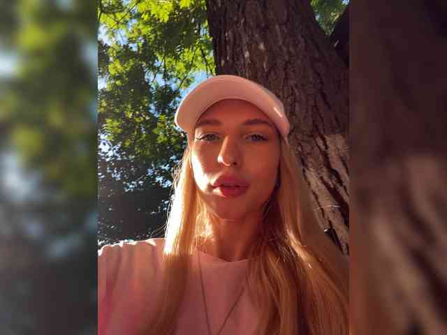 Cristi-Candy webcam