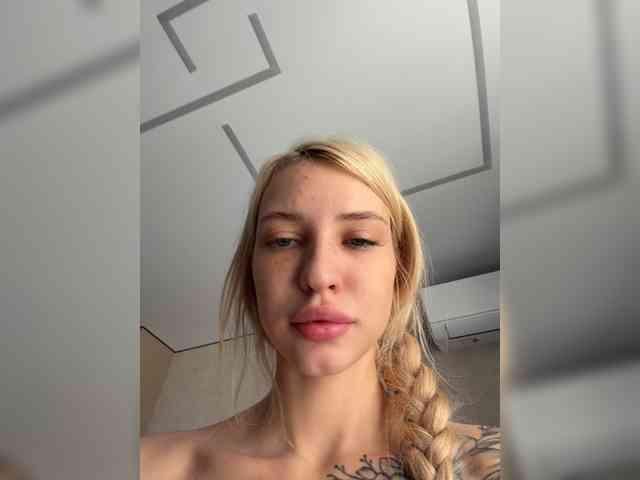 Cristi-Candy webcam