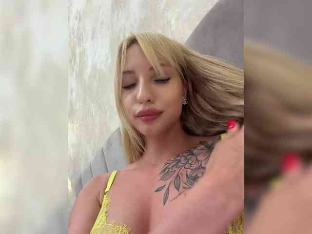 Cristi-Candy webcam