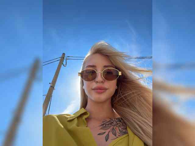 Cristi-Candy webcam