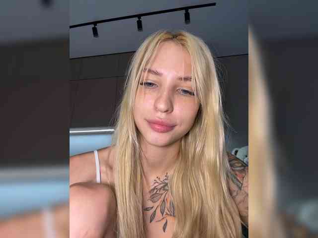 Cristi-Candy webcam