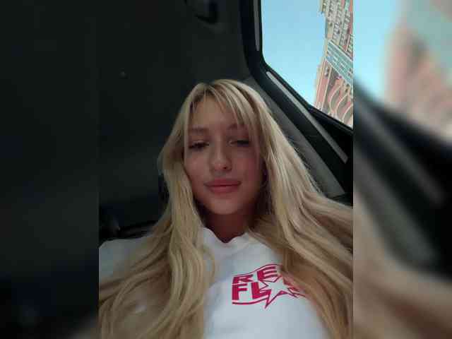 Cristi-Candy webcam