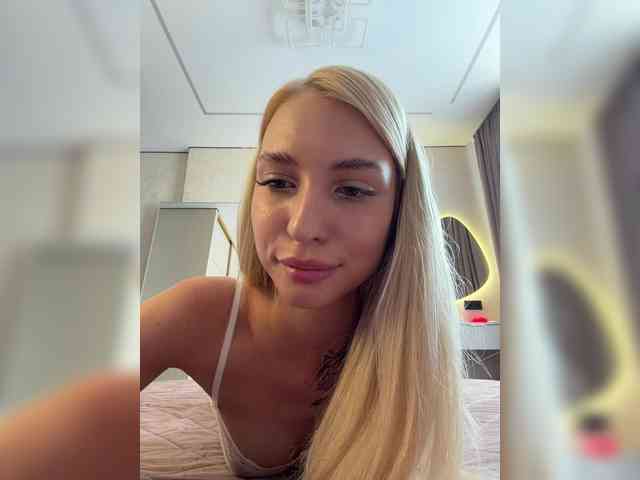 Cristi-Candy webcam