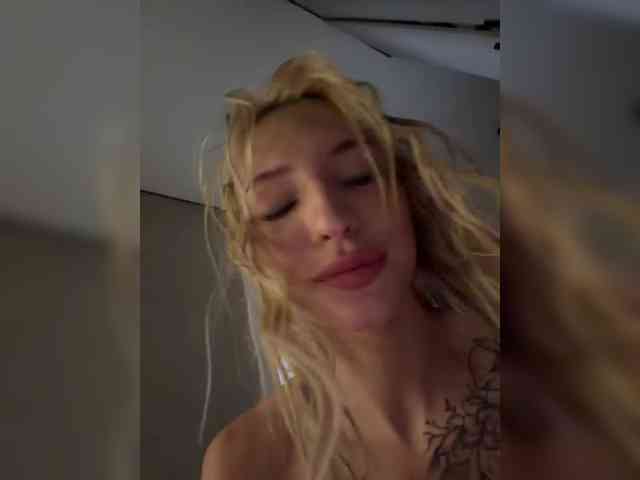 Cristi-Candy webcam