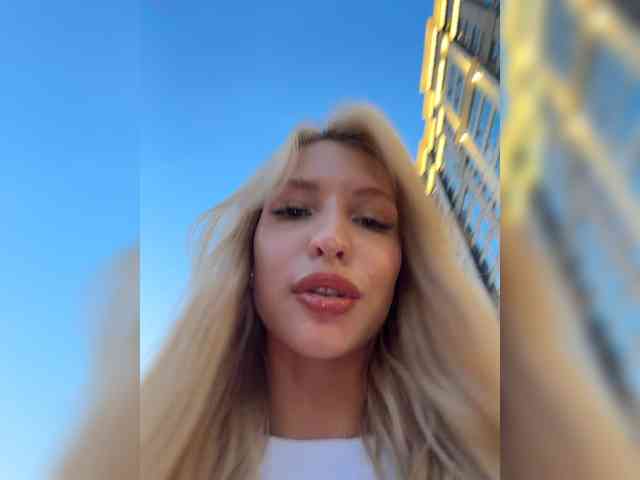 Cristi-Candy webcam