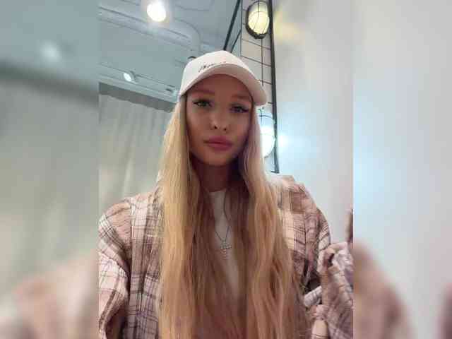 Cristi-Candy webcam