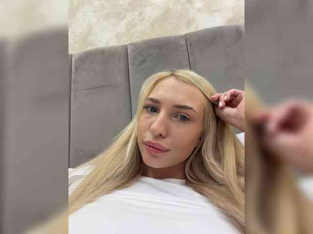 EwaBrown Sex Cam Show