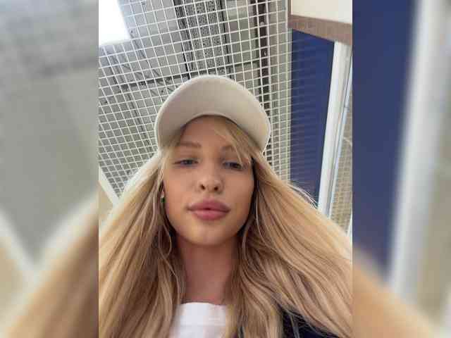 Cristi-Candy webcam