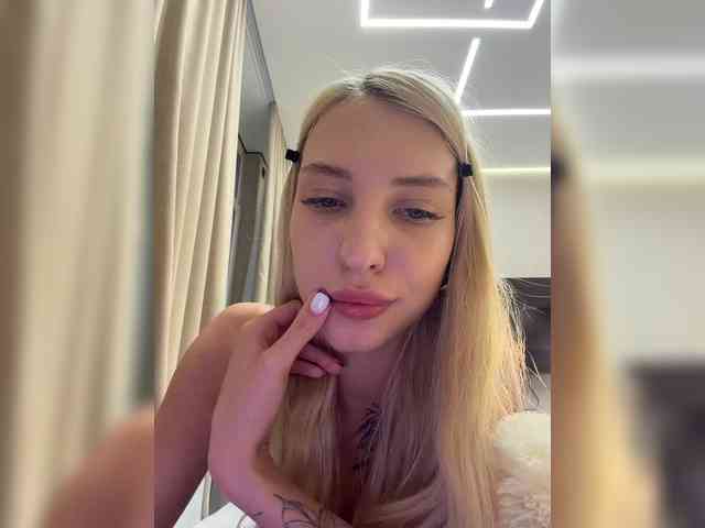 Cristi-Candy webcam