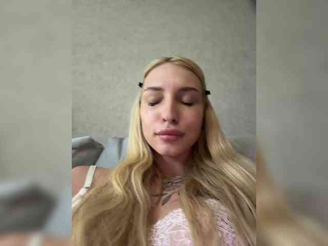 EwaBrown Sex Cam Show