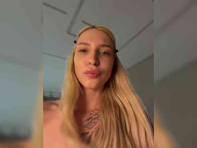 Cristi-Candy webcam