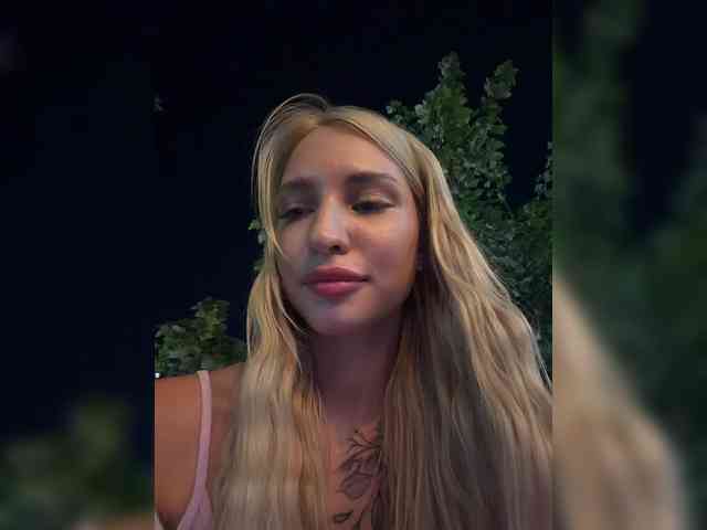 EwaBrown Sex Cam Show