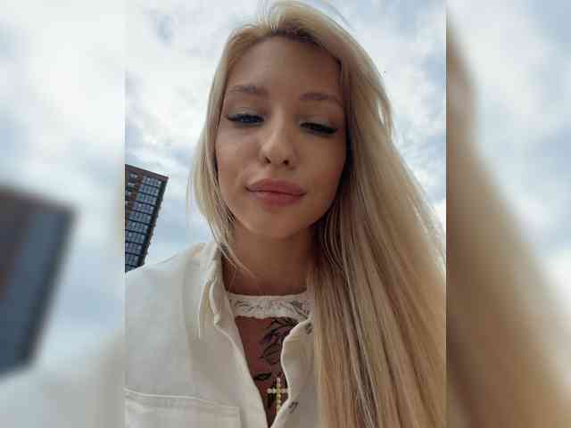 Cristi-Candy webcam