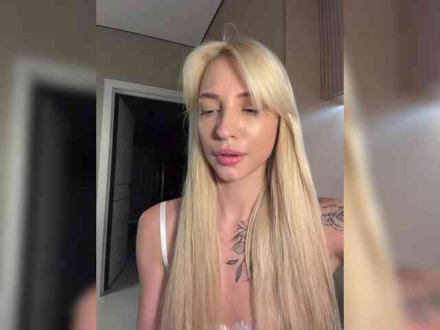 EwaBrown Sex Cam Show